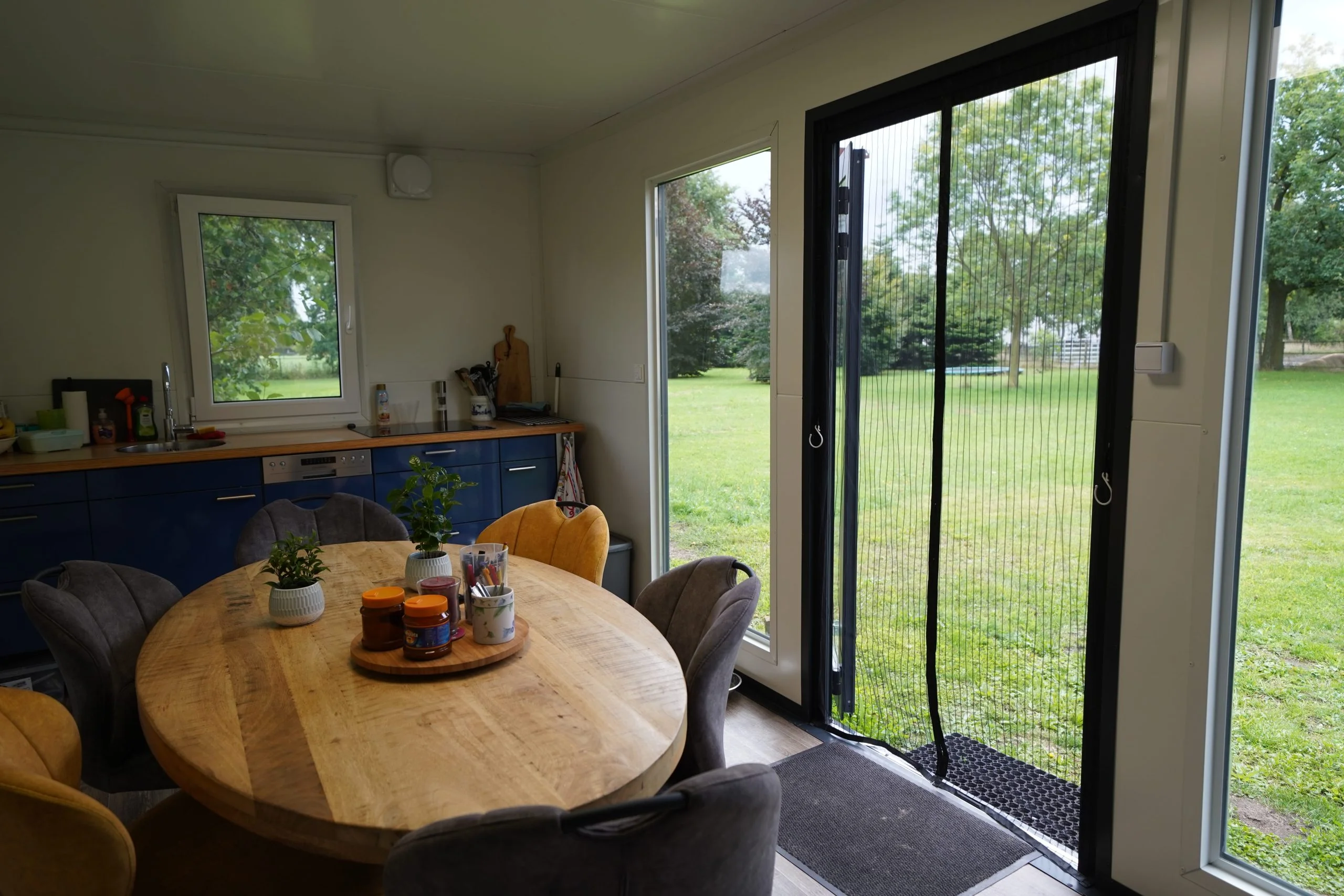 Contenedor isotérmico modelo Helsinki de 4x3 metros - Imagen 3