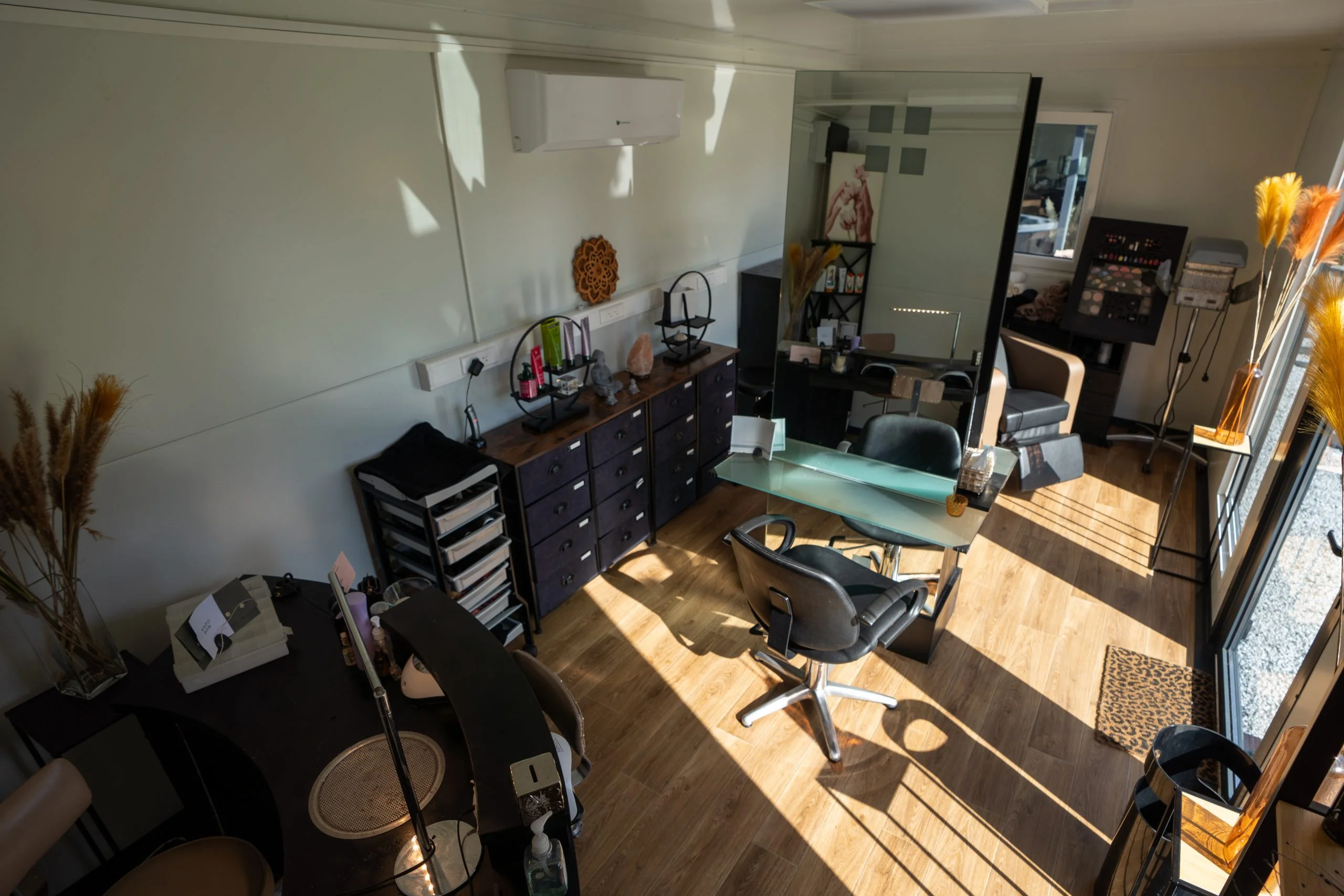 Contenedor aislado modelo Estocolmo de 6x3 metros - Imagen 3