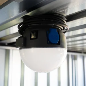 Lámpara magnética con dos enchufes